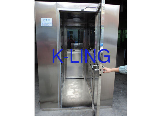 220V/50Hz স্টেইনলেস স্টীল ক্লিনরুম এয়ার শাওয়ার 20-25 M/s বায়ু গতি সঙ্গে